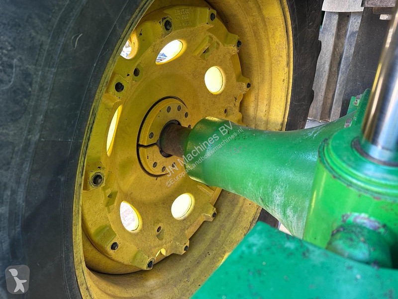 Lantbrukstraktor John Deere 8120 Powershift