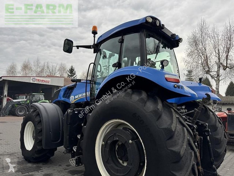 Traktor New Holland  t8.330 ultra command