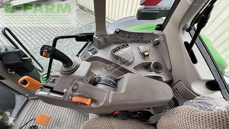 Landbrugstraktor John Deere  6m240