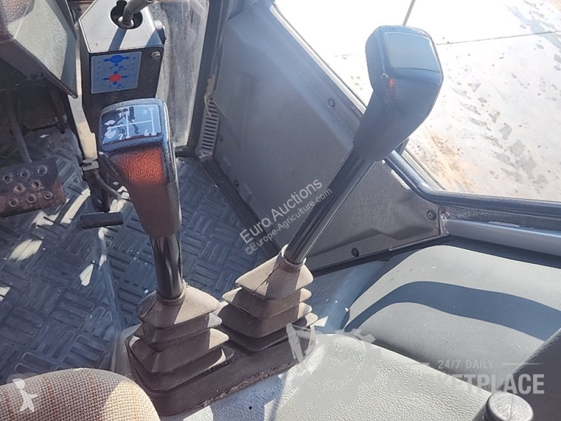 Сільськогосподарський трактор Massey Ferguson 3060