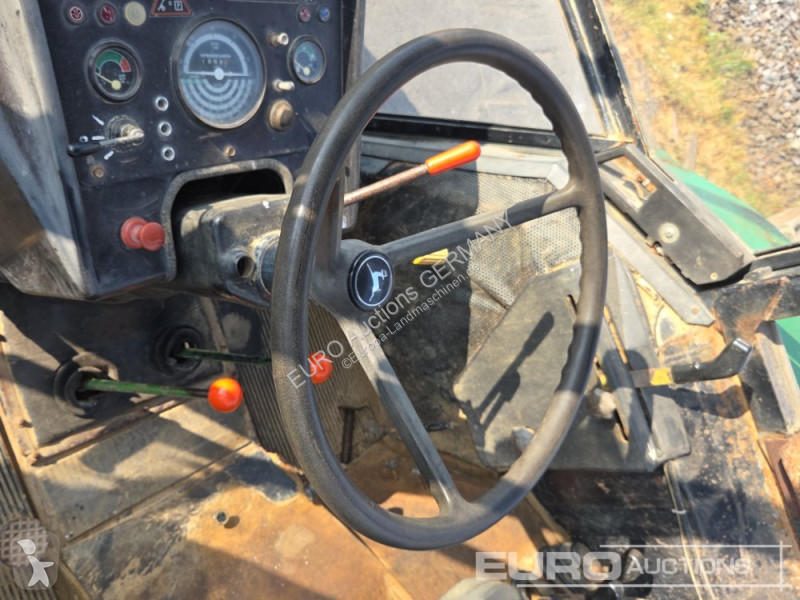 Lantbrukstraktor John Deere 2130