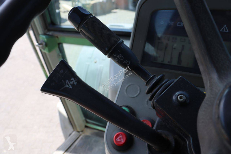 Lantbrukstraktor Fendt Favorit 512C