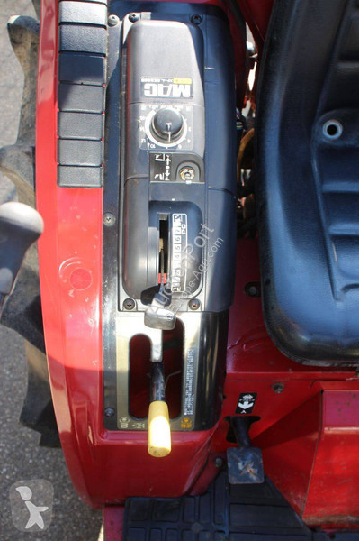 Lantbrukstraktor Mitsubishi MT205