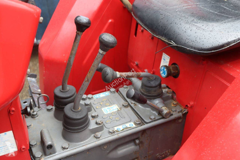Lantbrukstraktor Shibaura SD1843