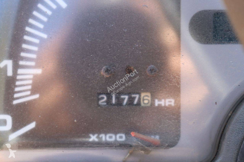جرار زراعي Kubota GB16