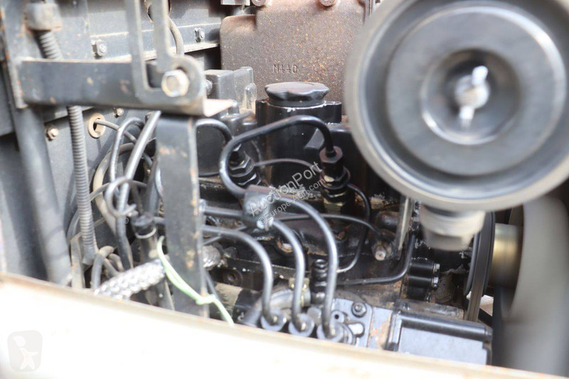 جرار زراعي Shibaura P185F