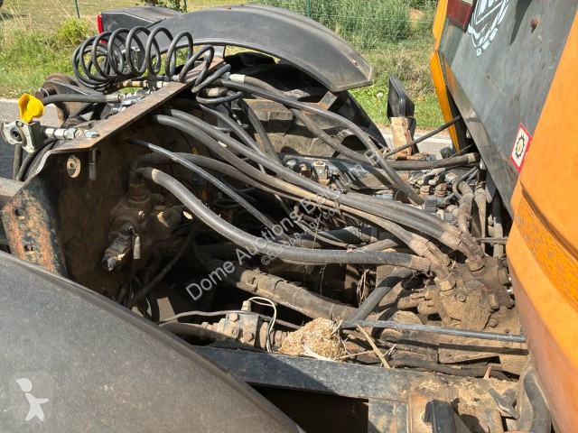 جرار زراعي JCB Fastrack 155-65
