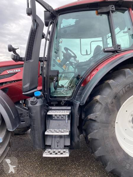 Tracteur agricole Valtra N175/DIRECT UNLIMITED...