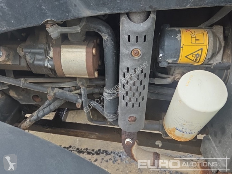 Сільськогосподарський трактор New Holland TCE55