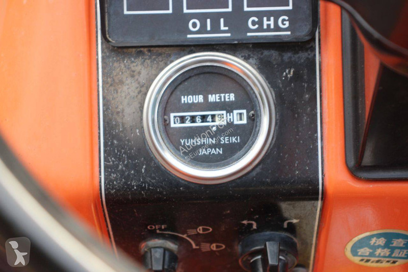 Сільськогосподарський трактор Kubota B1500DT
