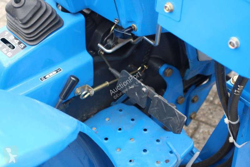 Tractor agrícola Iseki TU1700F