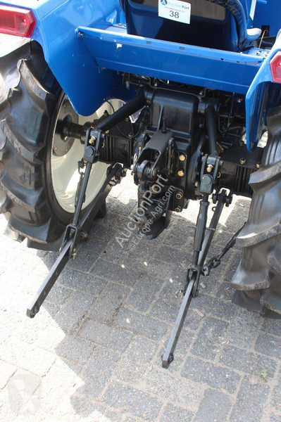 Tractor agrícola Iseki TL1900F