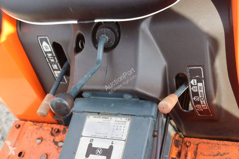 Tracteur agricole Kubota ZB1600