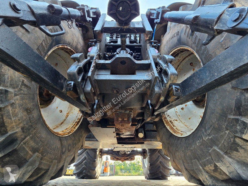 Tracteur agricole New Holland TG 230
