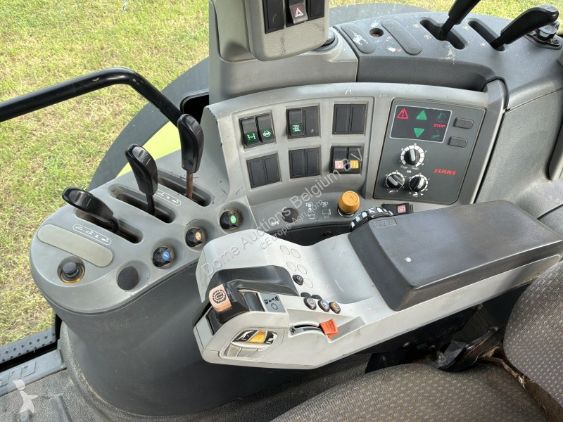 Tracteur agricole Claas Arion 640 Cis