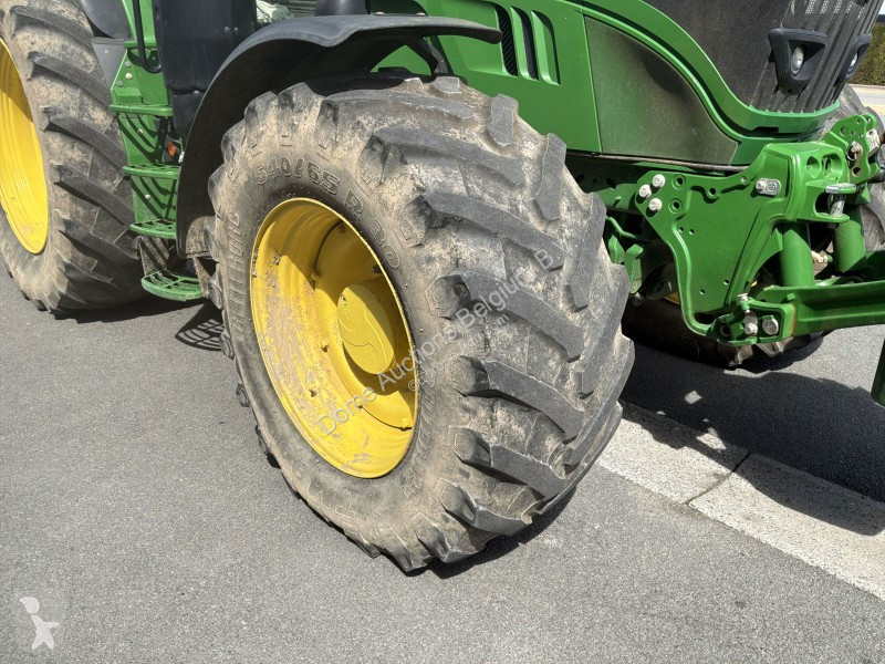 Tracteur agricole John Deere 619