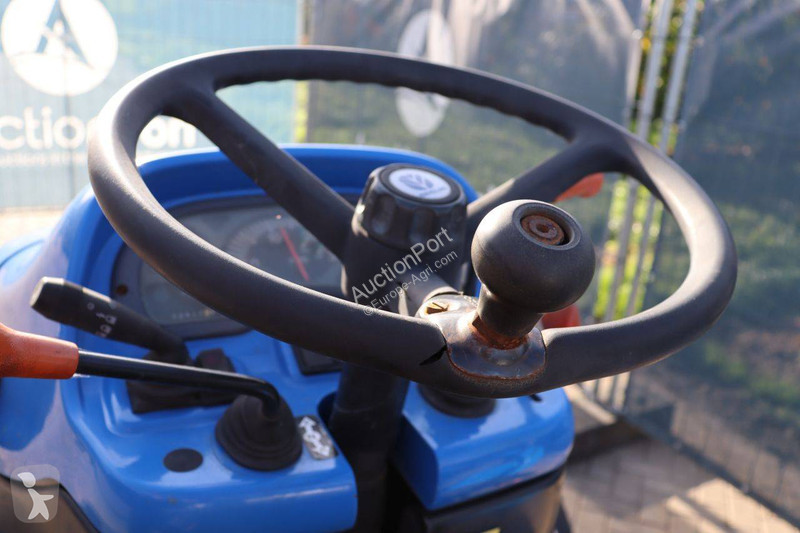 Zemědělský traktor New Holland TC40D