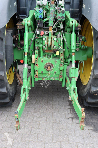 Zemědělský traktor John Deere 6190R