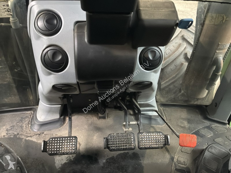 Zemědělský traktor New Holland T7.220 4WD SA