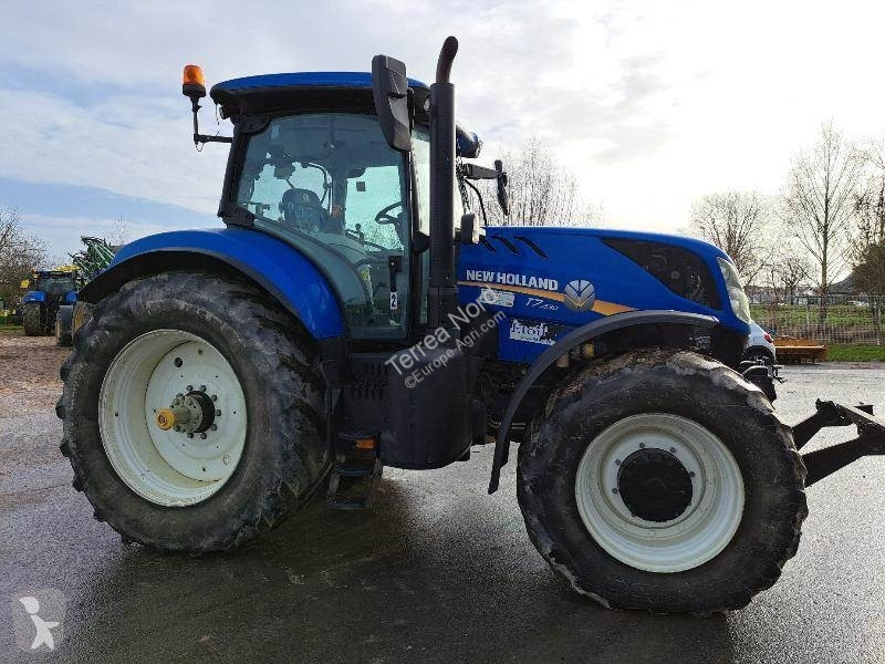 Tracteur agricole New Holland T7.230