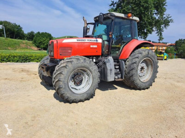 Tractor Massey Ferguson
