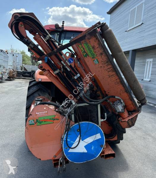 Tractor Kubota M7040