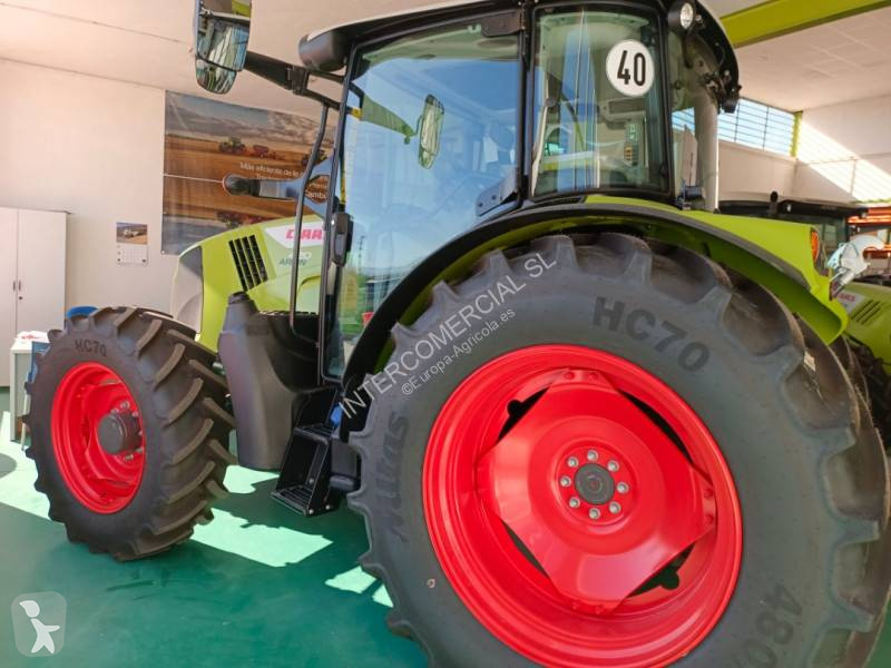Tractor Claas Arion 420
