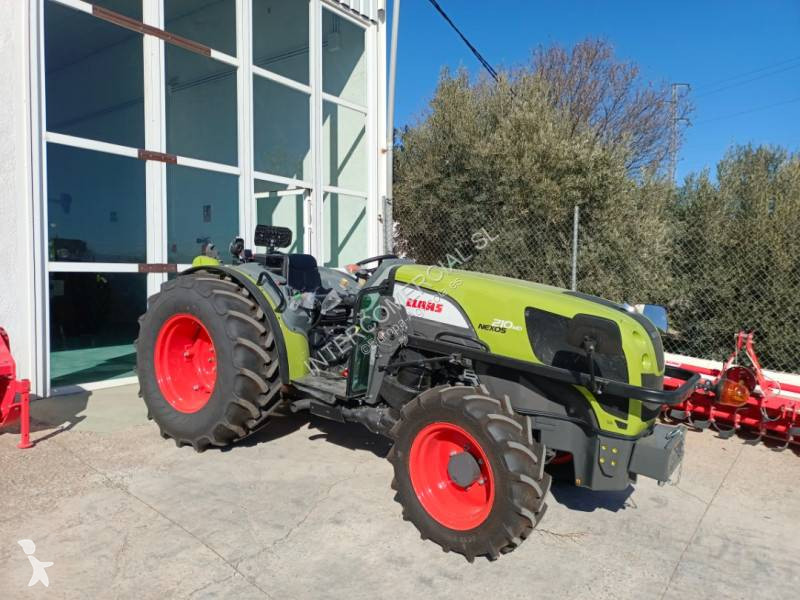 Tractor Claas Nexos MD210