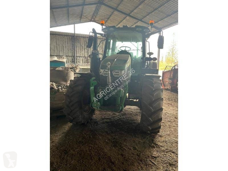 Tractor John Deere 6120M