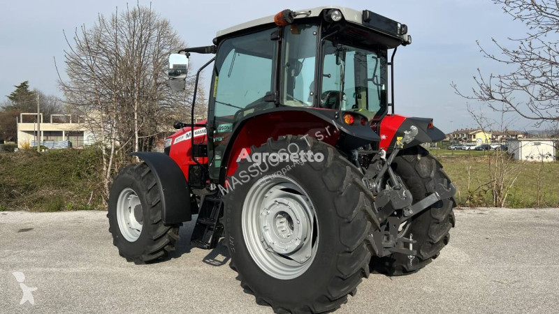 Tractor agrícola Massey Ferguson 5711 DYNA4 4X4
