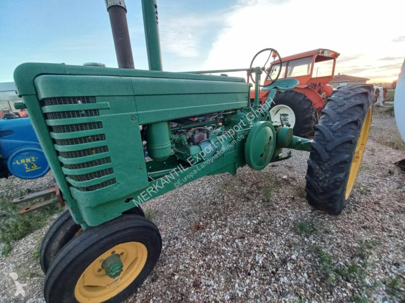 Tractor agrícola John Deere Modell B