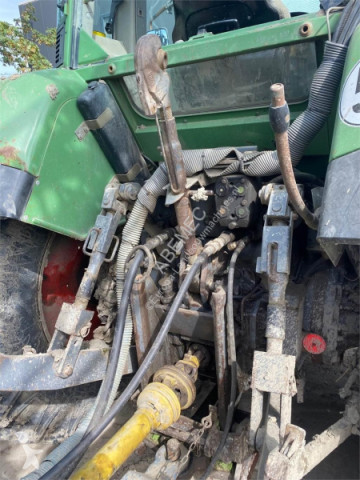 Tractor Fendt 711
