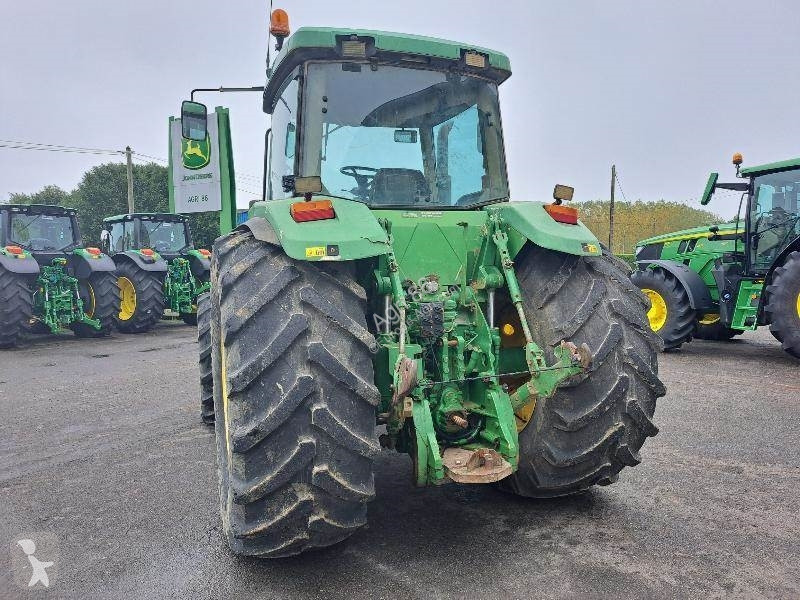 Tractor agrícola John Deere 8100