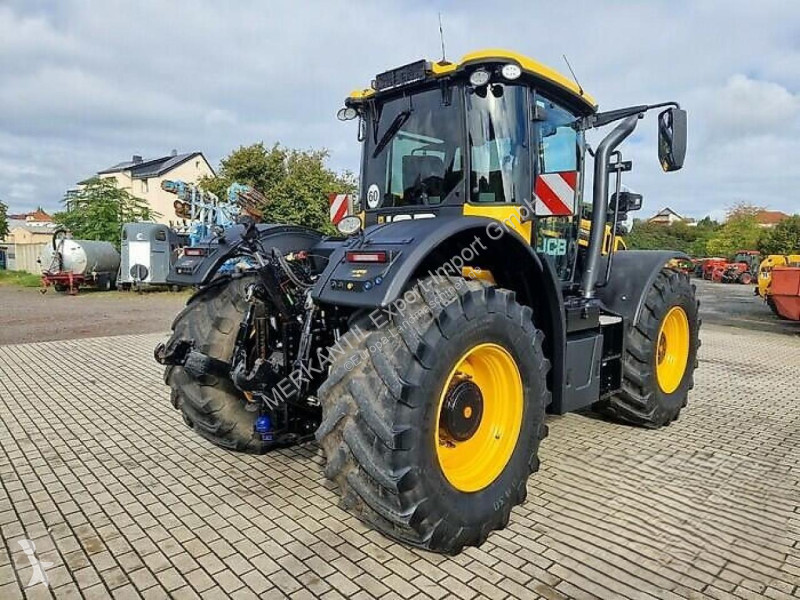جرار زراعي JCB 4220 Fastrac