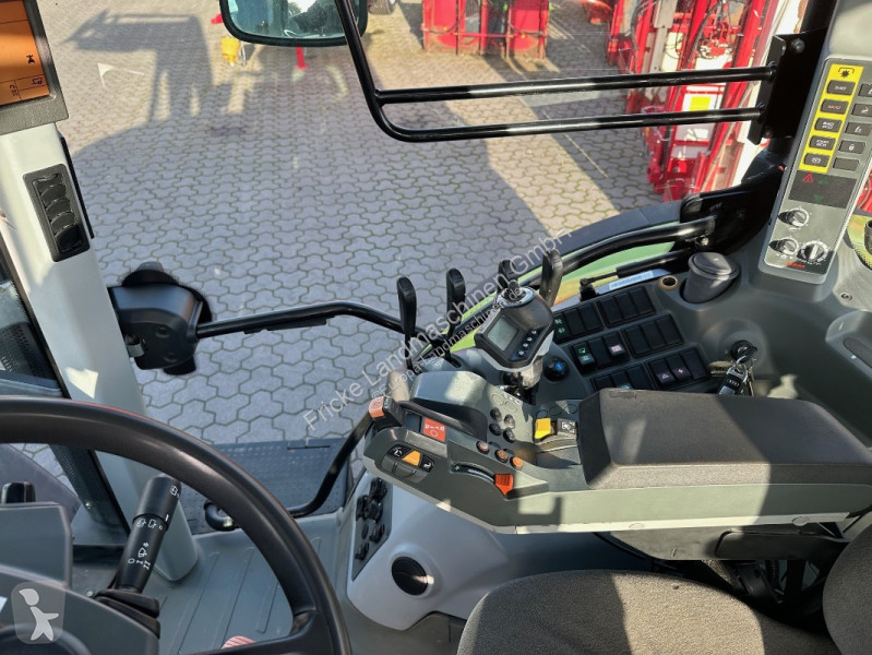 Tractor Claas Arion 620 Cis Hexashift