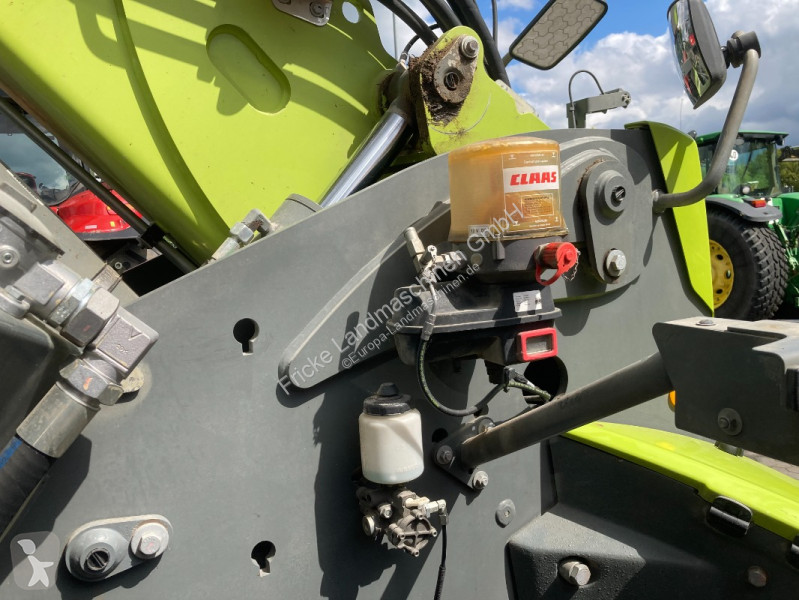 رافعة شوكية تلسكوبية Claas  Scorpion 756