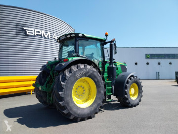 Tracteur agricole John Deere