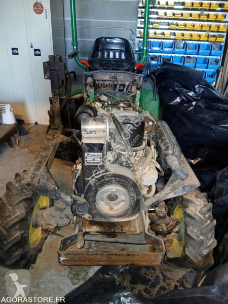 Tracteur agricole Ferrari