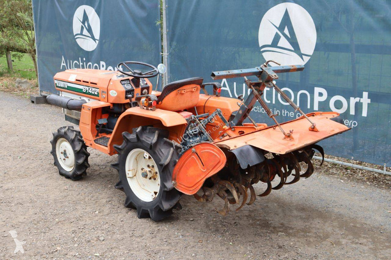 Tractor Kubota B1402