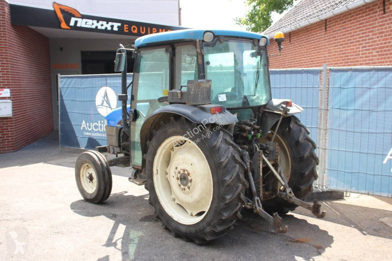 Tracteur agricole New Holland TN65D