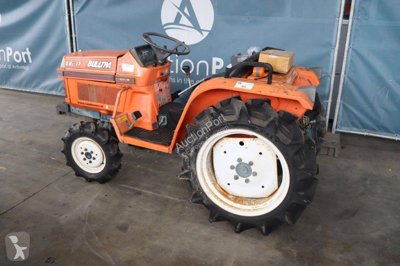 Tractor Kubota BULLTRA ZB1-17