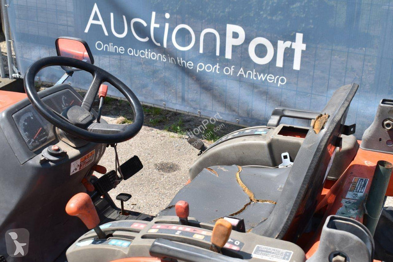 Tractor  CX150