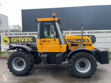 Tractor JCB