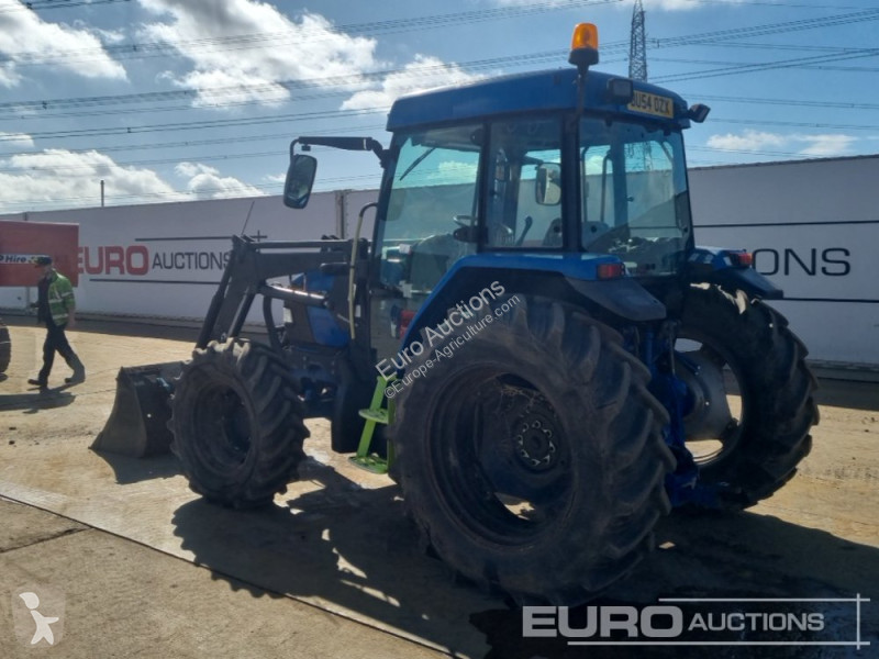 Tractor  CX85