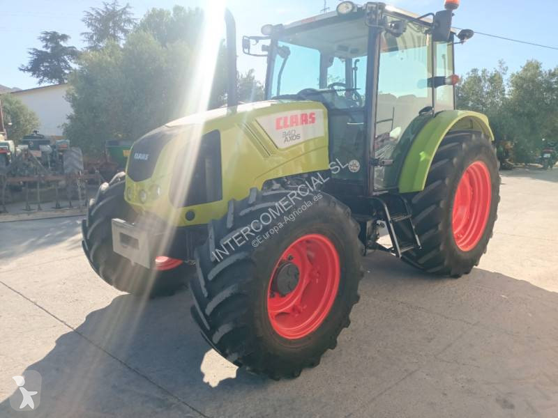 Tractor Claas Axos 340