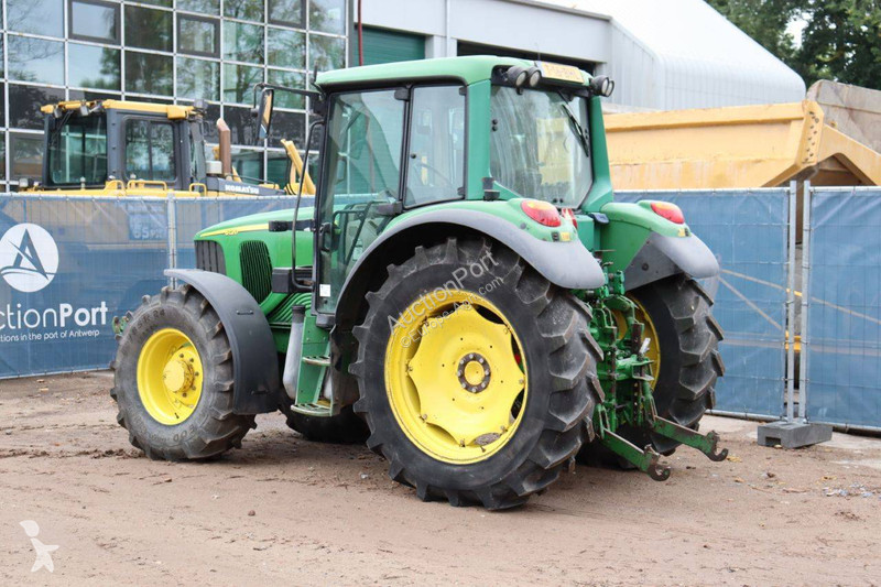 Tractor John Deere 6120