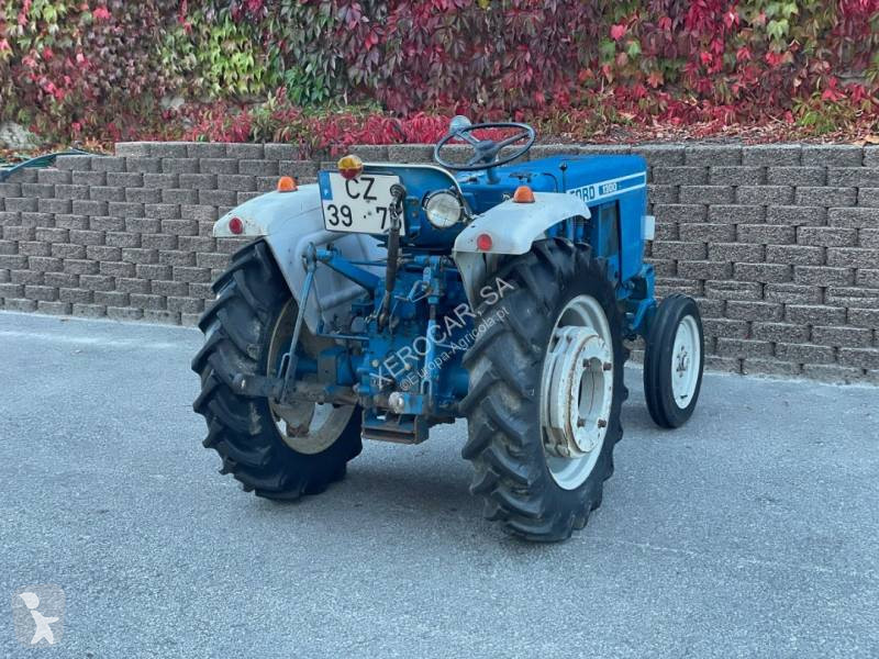 Lantbrukstraktor Ford 1300