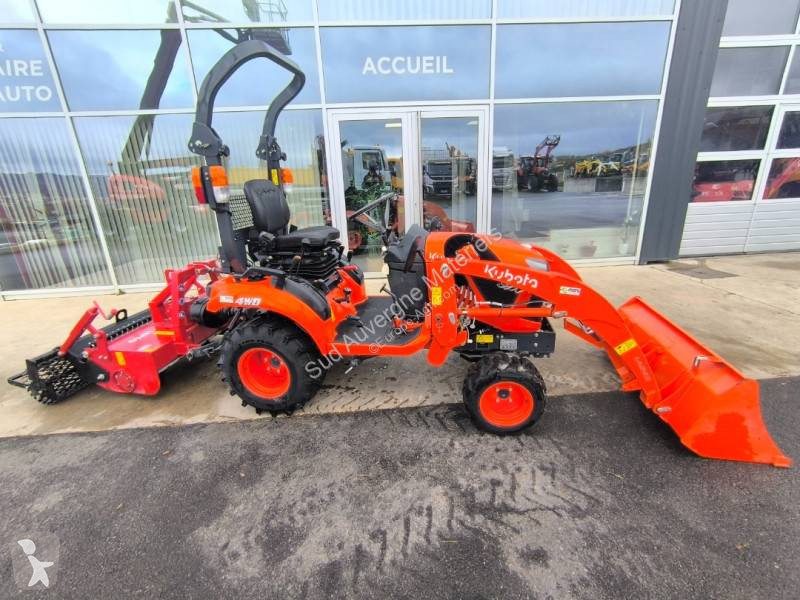 Kubota BX 231 + Chargeur Kubota et Enfouisseur...