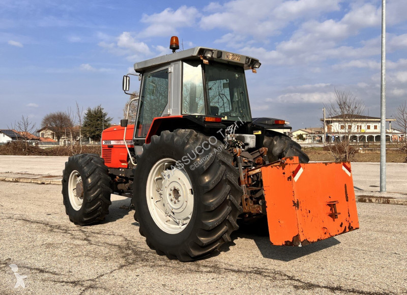 Landbrugstraktor Massey Ferguson MF3655 4X4