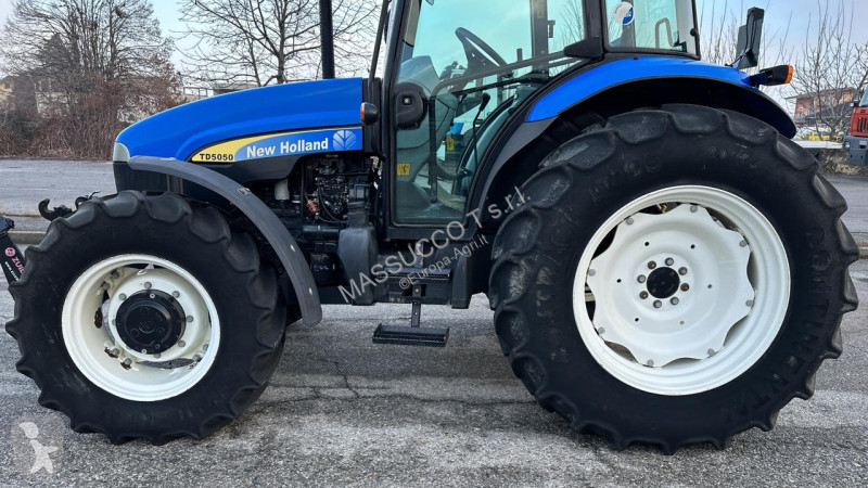 Landbrugstraktor New Holland TD5050 4X4
